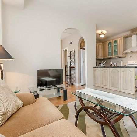 Apartment Canada Dream Vacation Srima Exterior foto